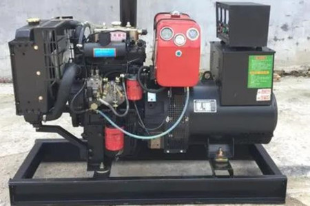 柴油發電機組新舊機油能一起用嗎？